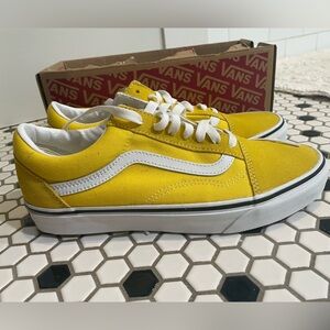 Yellow low top vans
